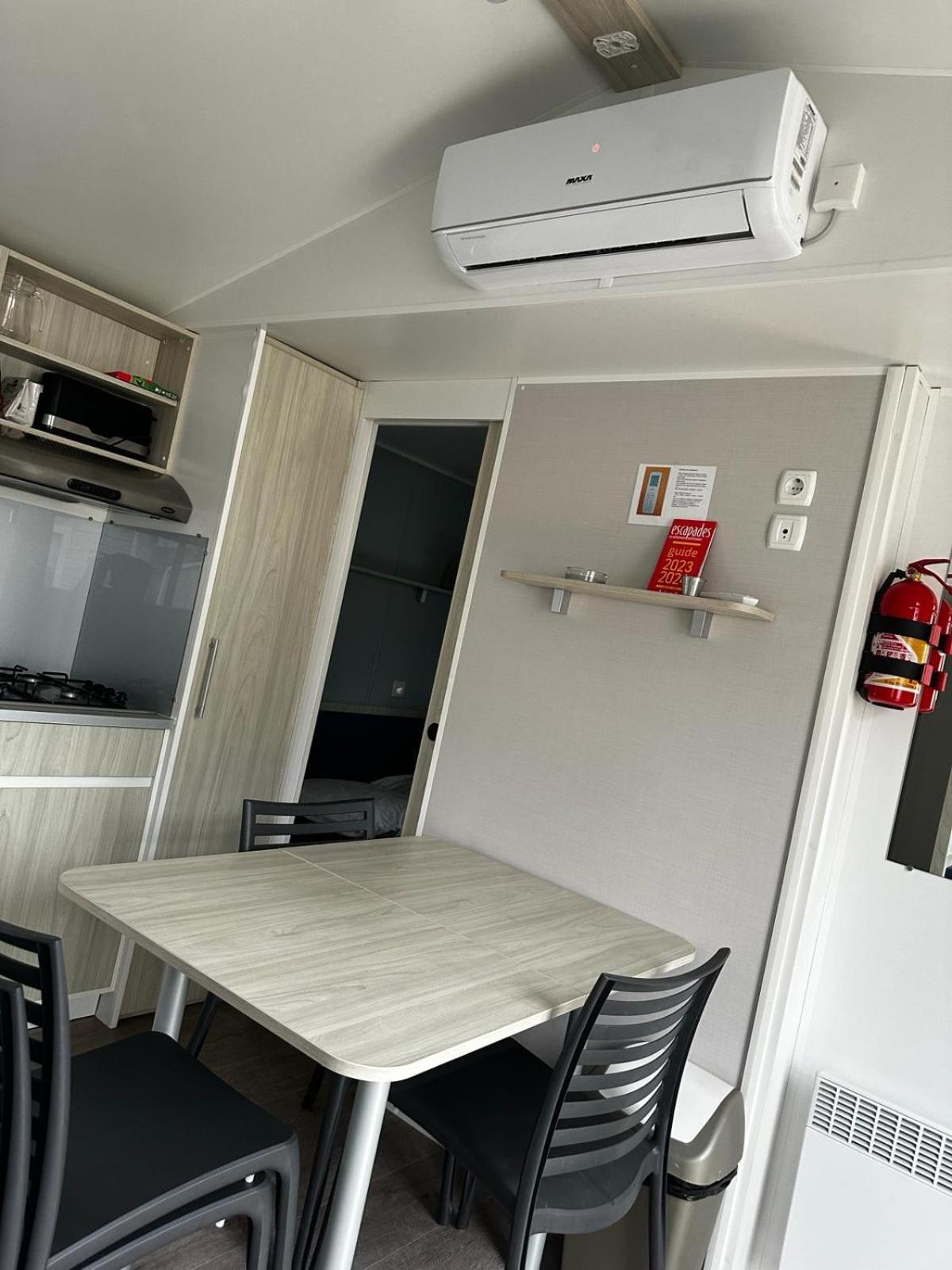 Mobilhome Clim La Falaise 4 Etoiles นาร์บอนน์ ภายนอก รูปภาพ
